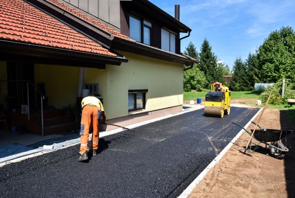 Blacktopping Service in Matthews